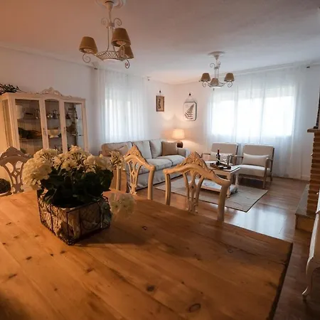 Сasa de vacaciones Casa Rural Miel Y Canela